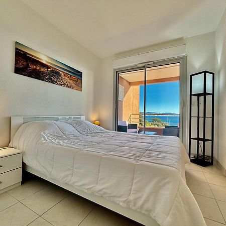 Superbe 3 Pieces Sur La Baie De Theoule Apartment ภายนอก รูปภาพ